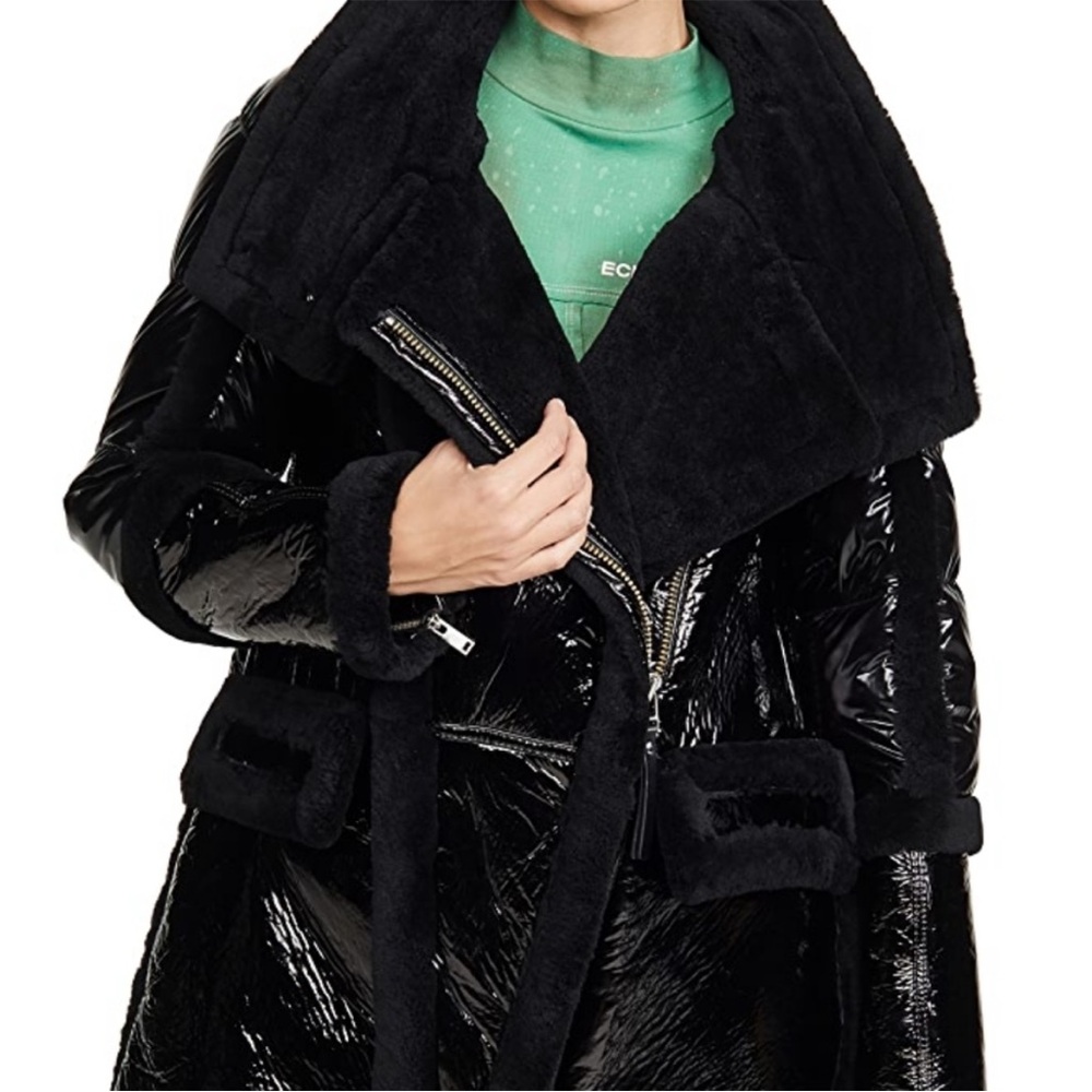 MOOSE KNUCKLES
Moosomin Patent Down Jacket - Picture 4 of 11